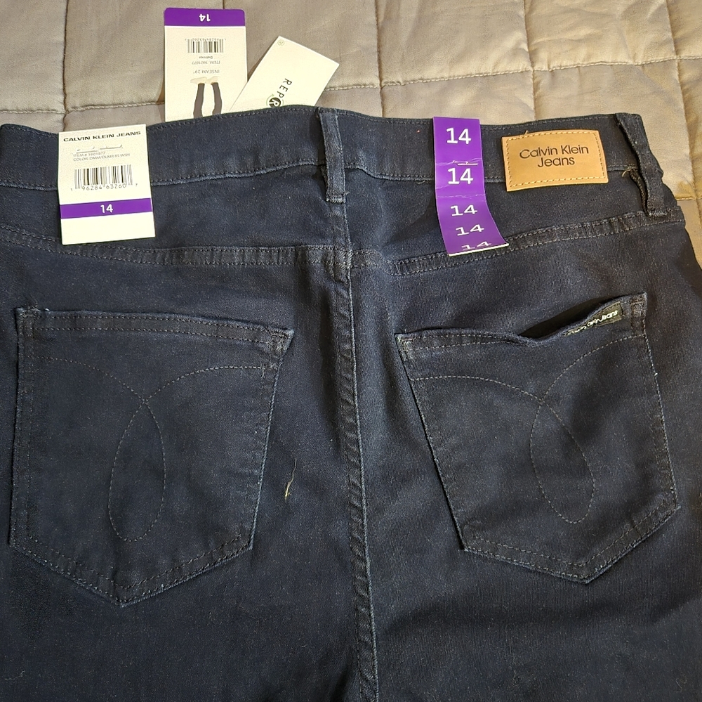 Calvin Klein 6, black jeans